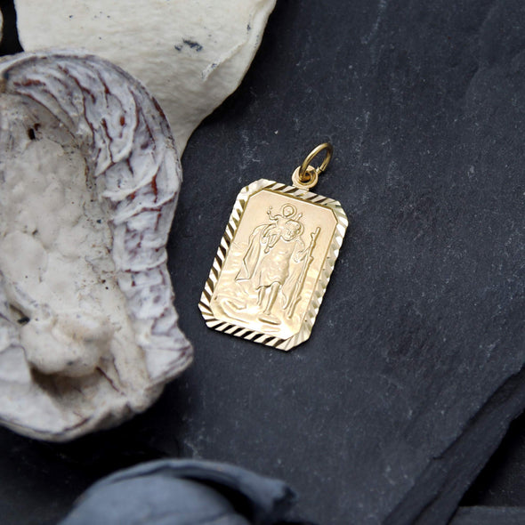 Mens 9ct Gold St Saint Christopher Pendant 3.3g & Jewellery Gift Box