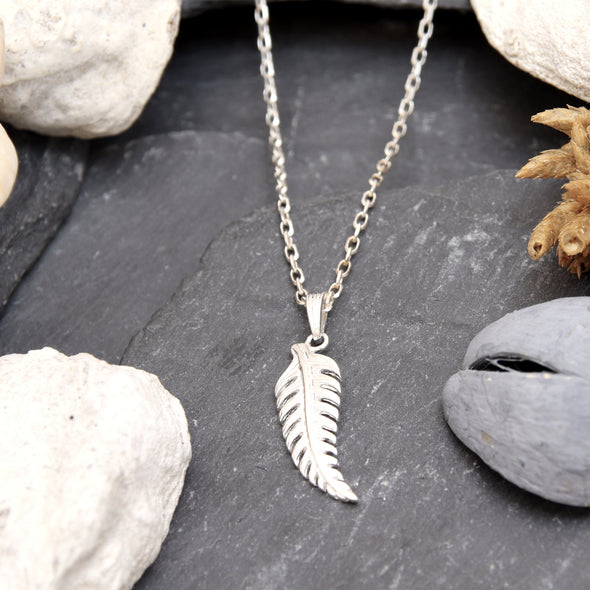 Sterling Silver Feather Fern Pendant Necklace with 18" Silver Chain & Jewellery Gift Box