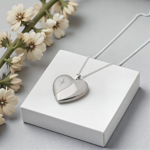 Sterling Silver and Diamond Locket with 18" Chain & Jewellery Gift Box - Great gift for a woman