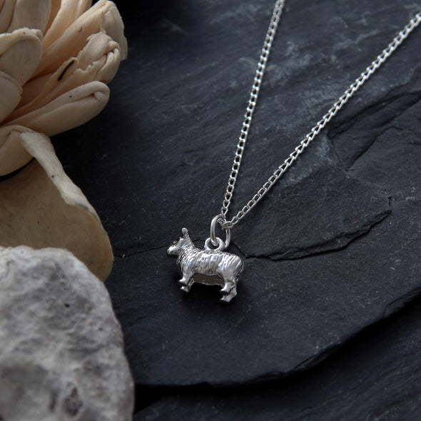 Sterling Silver Sheep Pendant Necklace with 18" chain and Jewellery Gift Box