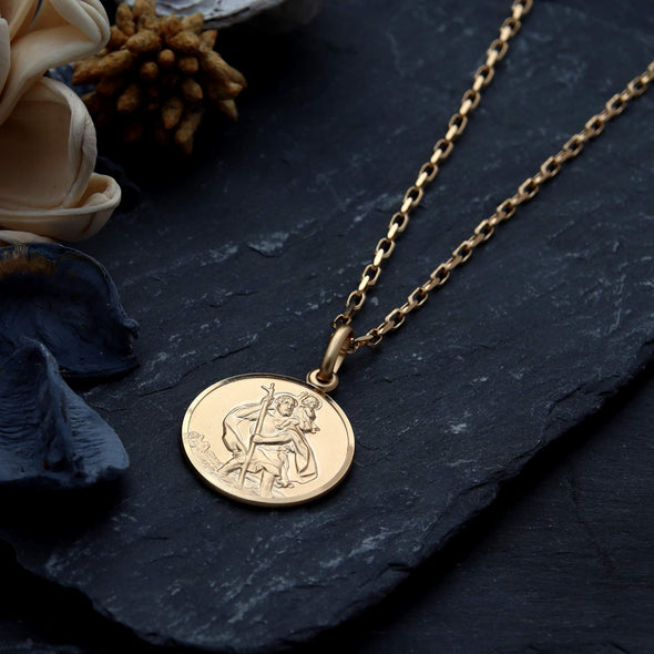 Mens Heavy Solid 9ct Gold St Christopher Pendant Necklace with 20" Gold Chain and Jewellery Gift Box.